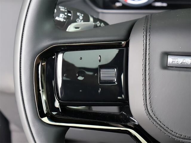 2025 Land Rover Range Rover Velar Dynamic SE Merriam KS