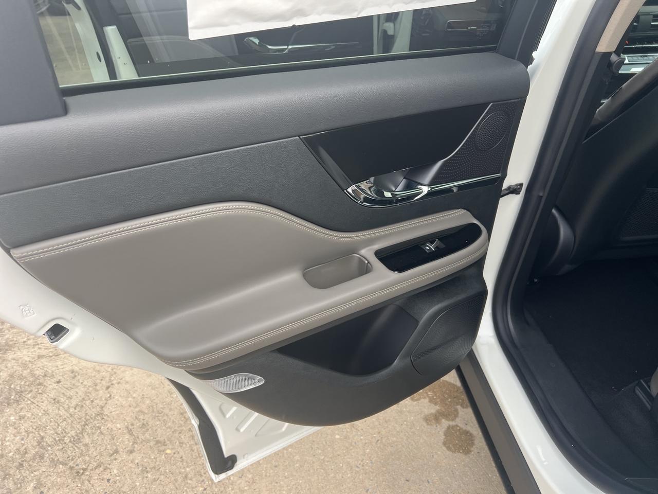 2025 Lincoln Corsair Grand Touring Gaithersburg MD