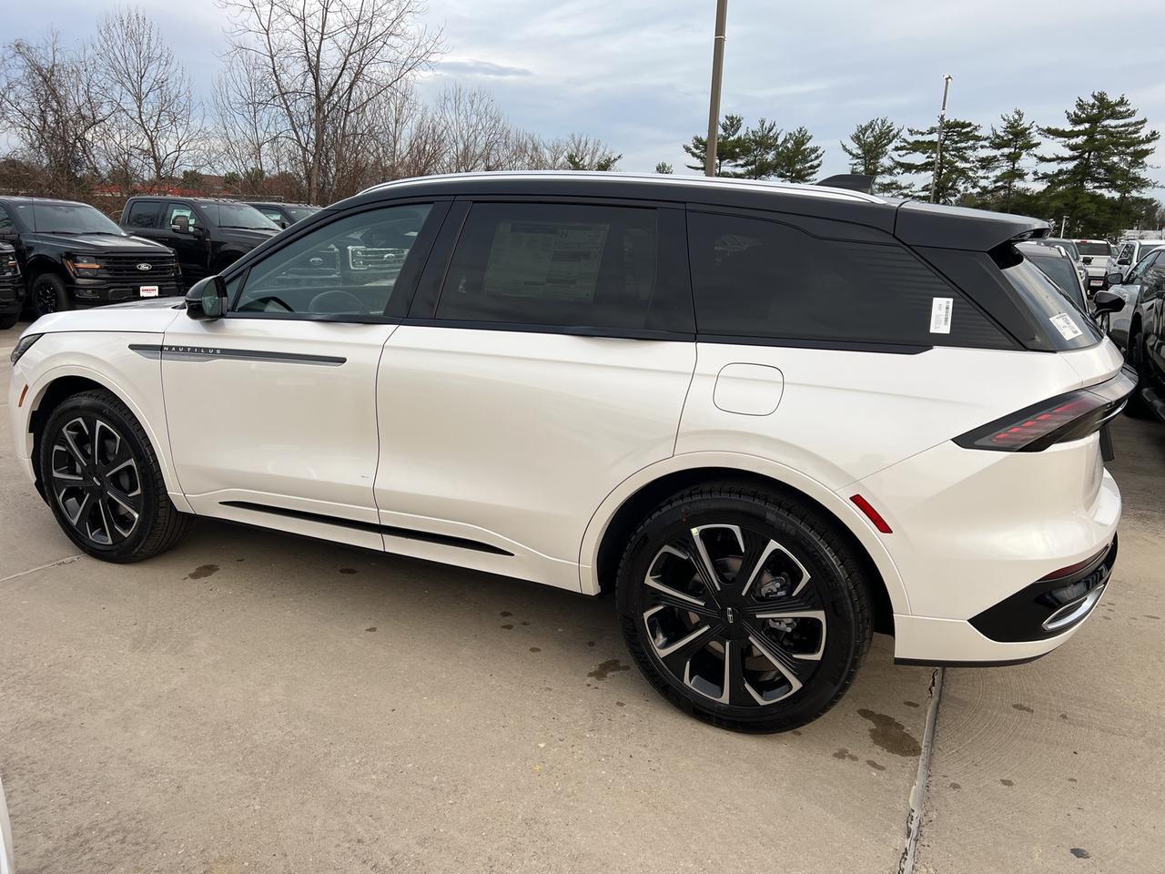 2025 Lincoln Nautilus Reserve Gaithersburg MD