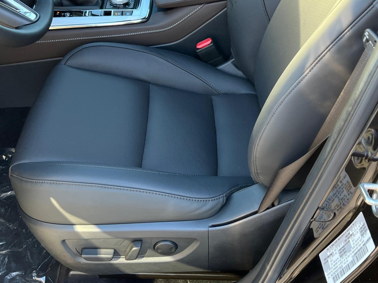 2025 MAZDA CX-30 2.5 S Premium Package Hagerstown MD