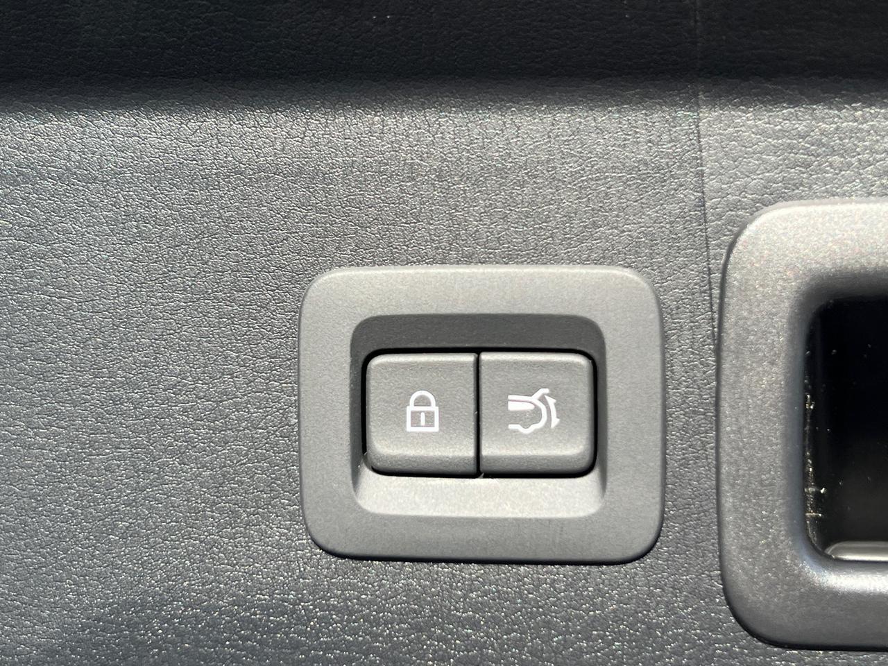 2025 MAZDA CX-30 2.5 S Premium Package Hagerstown MD