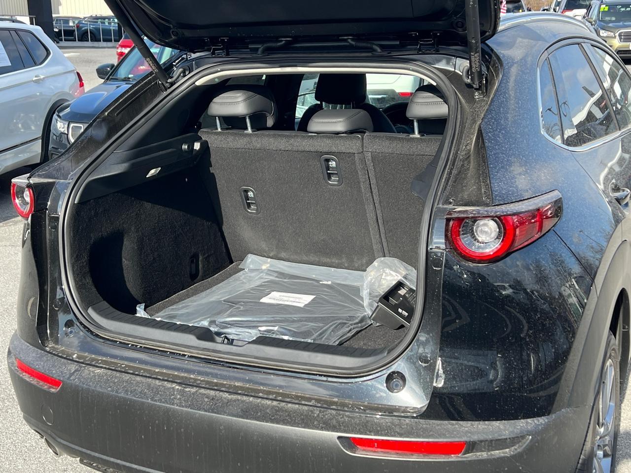 2025 MAZDA CX-30 2.5 S Premium Package Hagerstown MD