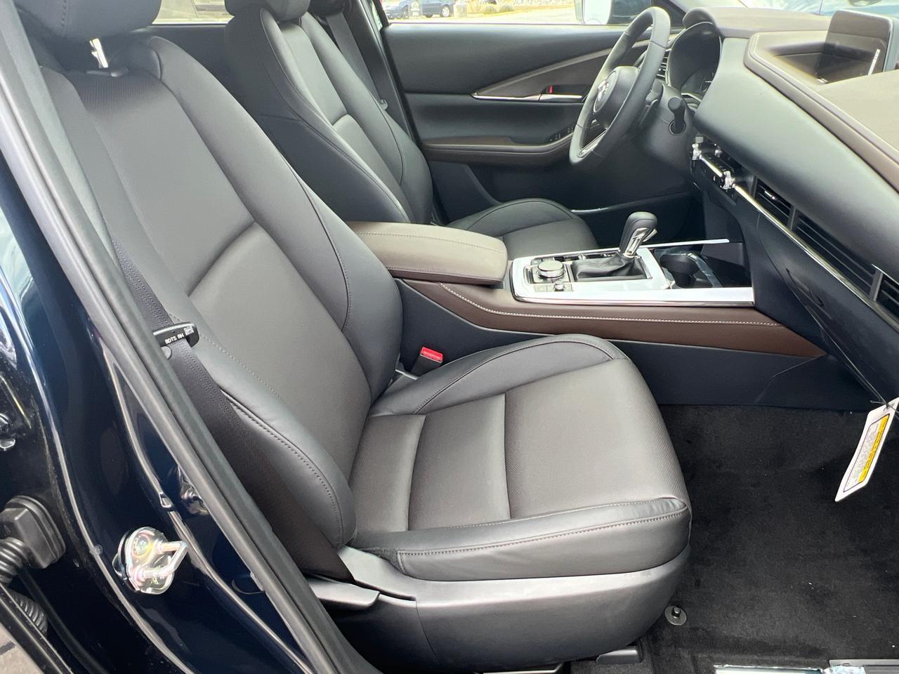 2025 MAZDA CX-30 2.5 S Premium Package Hagerstown MD