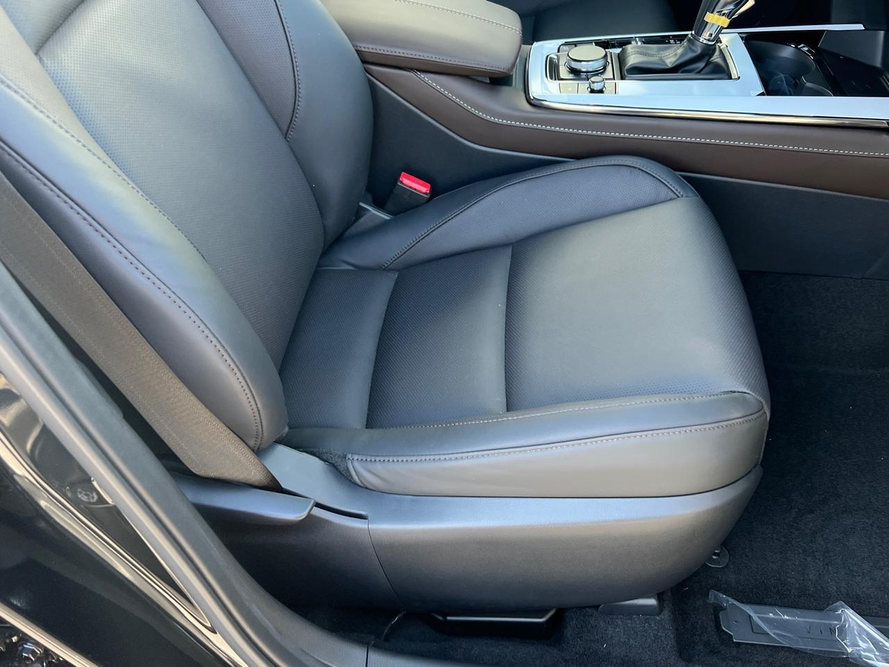 2025 MAZDA CX-30 2.5 S Premium Package Hagerstown MD