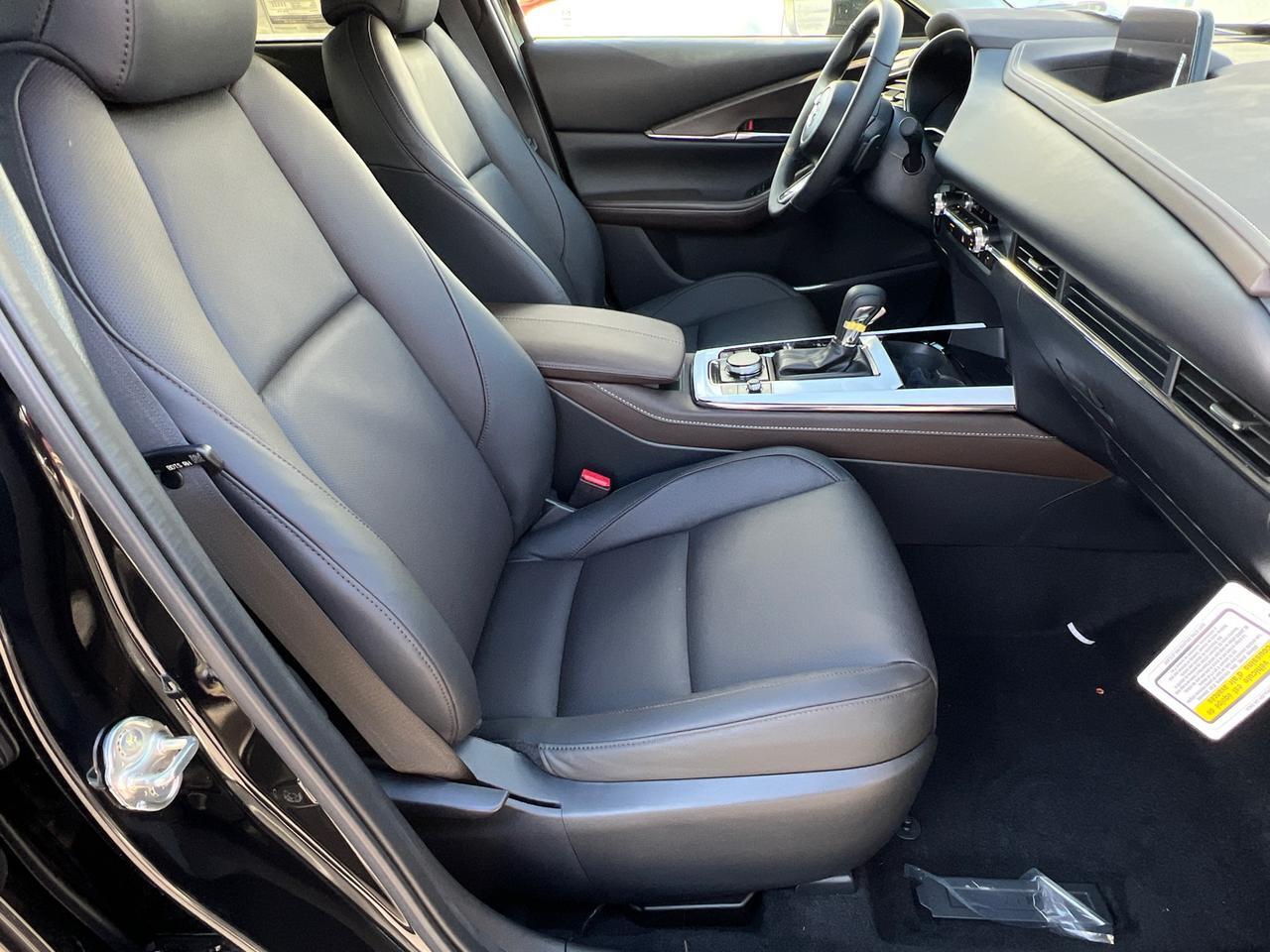 2025 MAZDA CX-30 2.5 S Premium Package Hagerstown MD