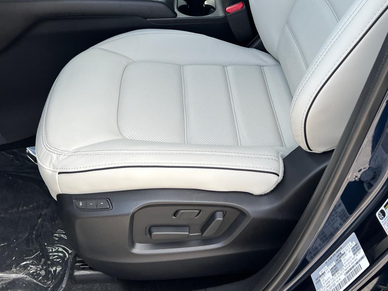 2025 MAZDA CX-5 2.5 S Preferred Package Hagerstown MD