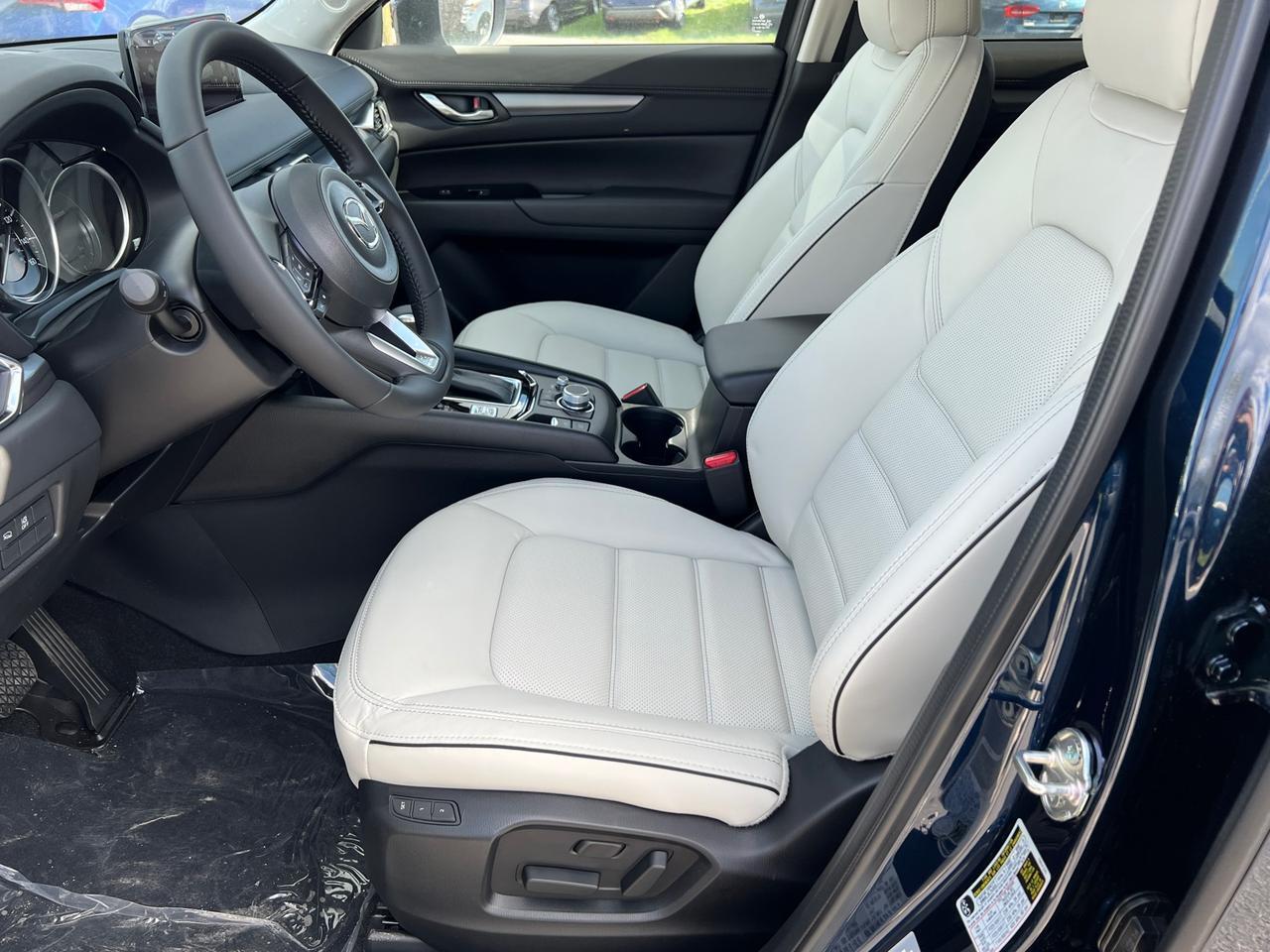 2025 MAZDA CX-5 2.5 S Preferred Package Hagerstown MD