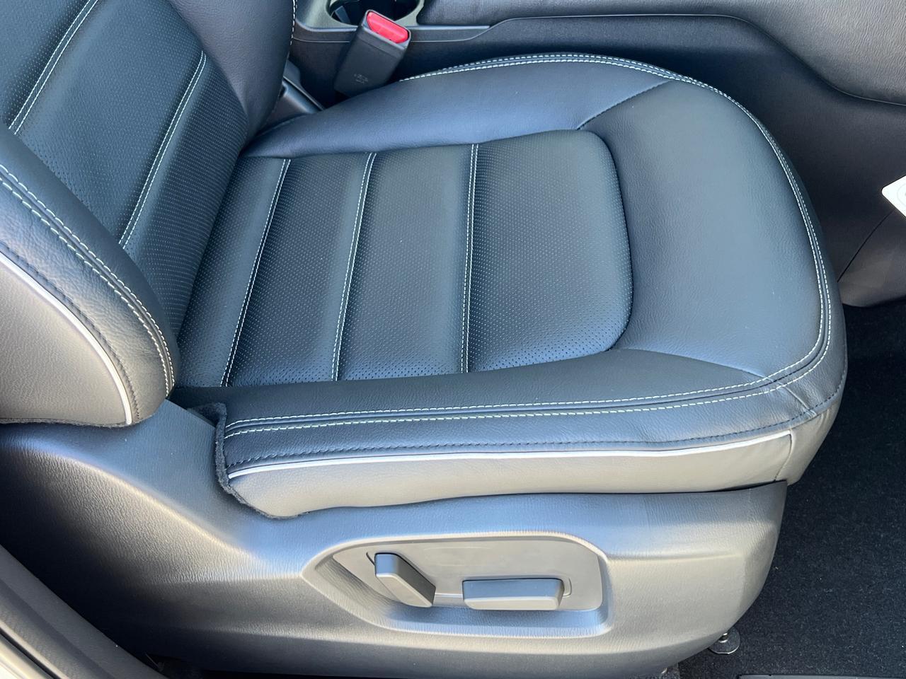 2025 MAZDA CX-5 2.5 S Preferred Package Hagerstown MD