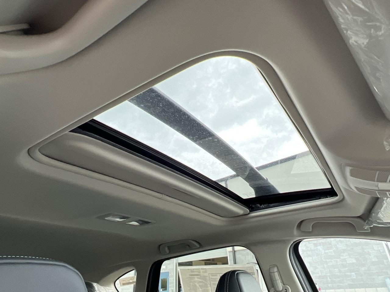 2025 MAZDA CX-5 2.5 S Preferred Package Hagerstown MD