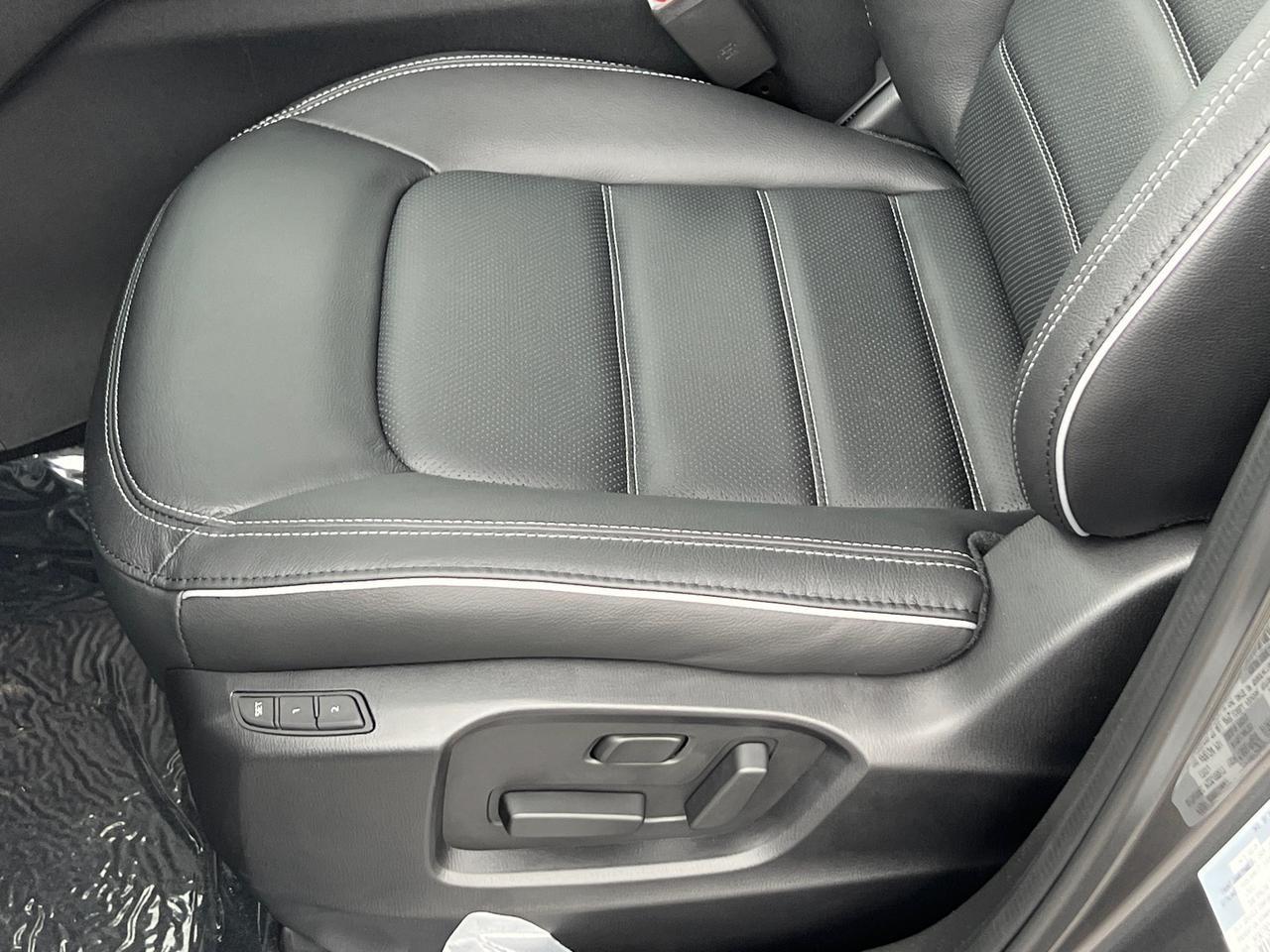 2025 MAZDA CX-5 2.5 S Preferred Package Hagerstown MD