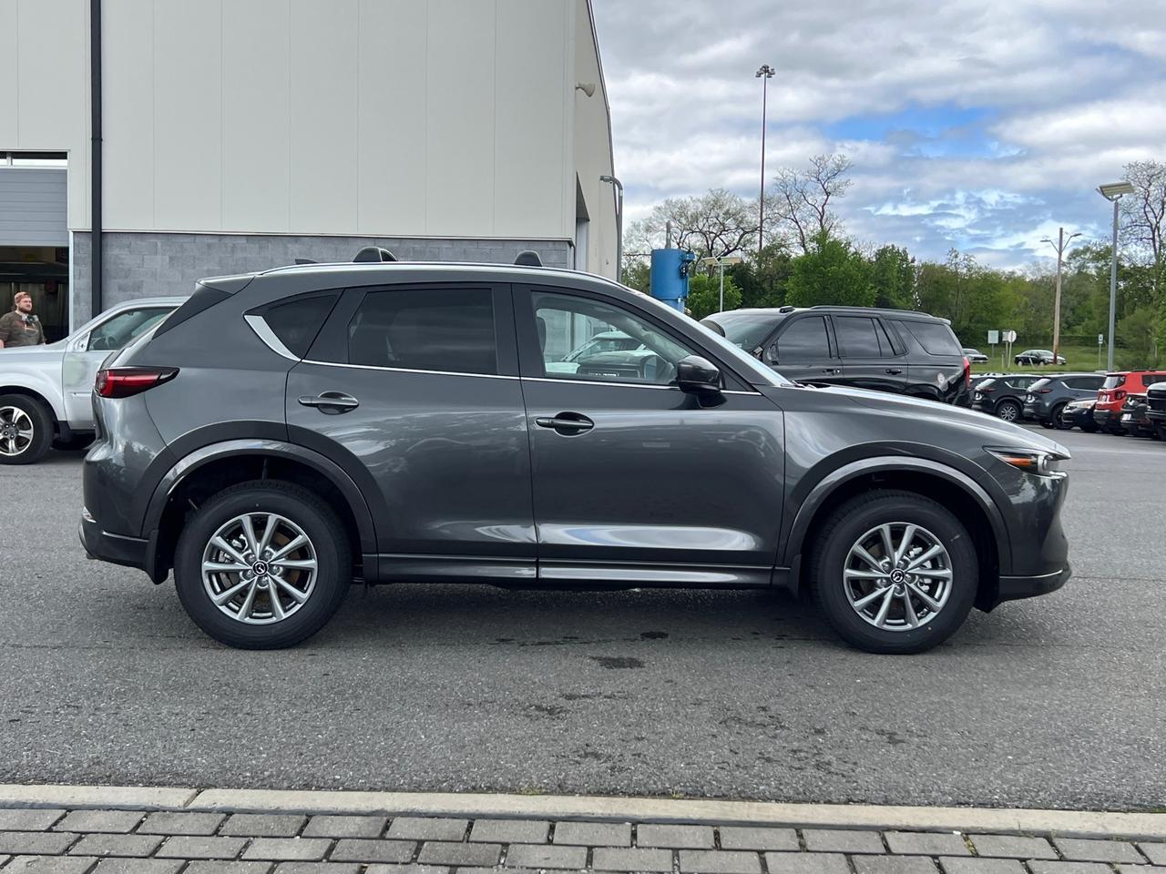 2025 MAZDA CX-5 2.5 S Preferred Package Hagerstown MD