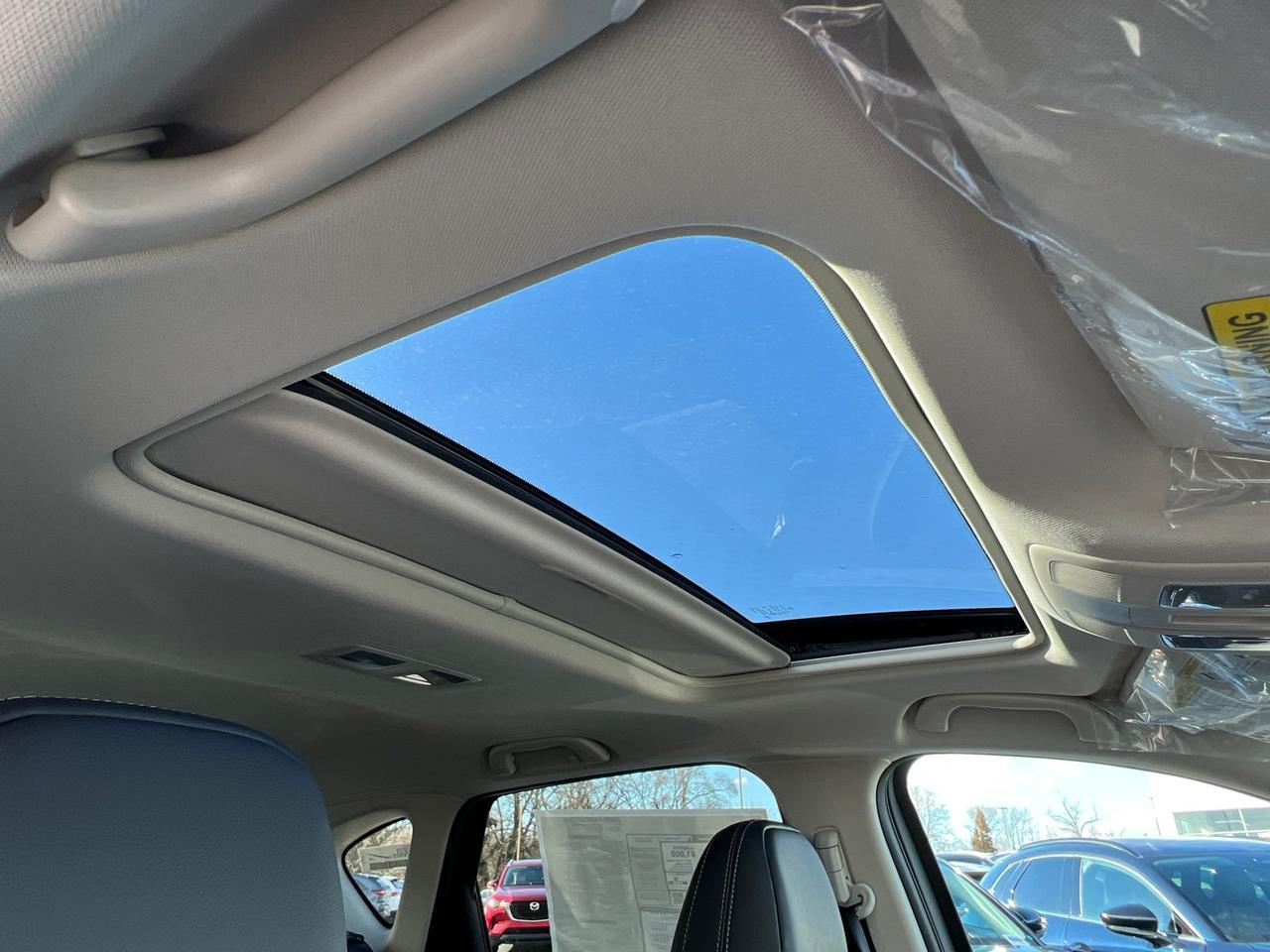 2025 MAZDA CX-5 2.5 S Preferred Package Hagerstown MD