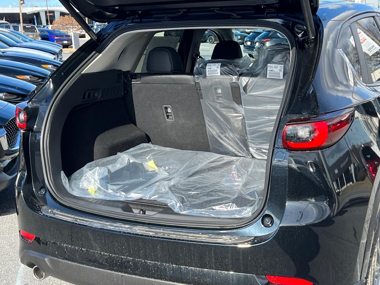 2025 MAZDA CX-5 2.5 S Preferred Package Hagerstown MD