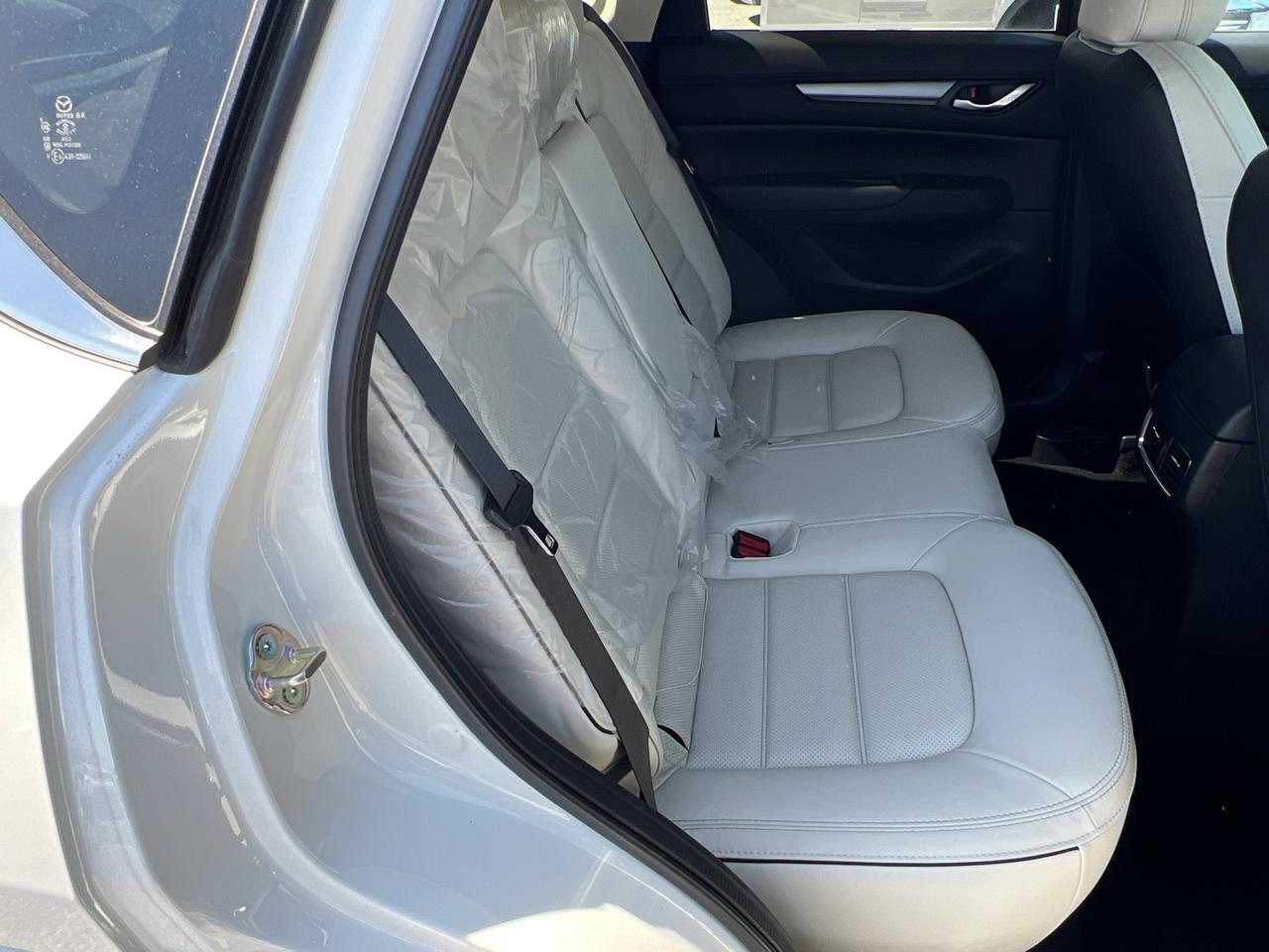 2025 MAZDA CX-5 2.5 S Preferred Package Hagerstown MD