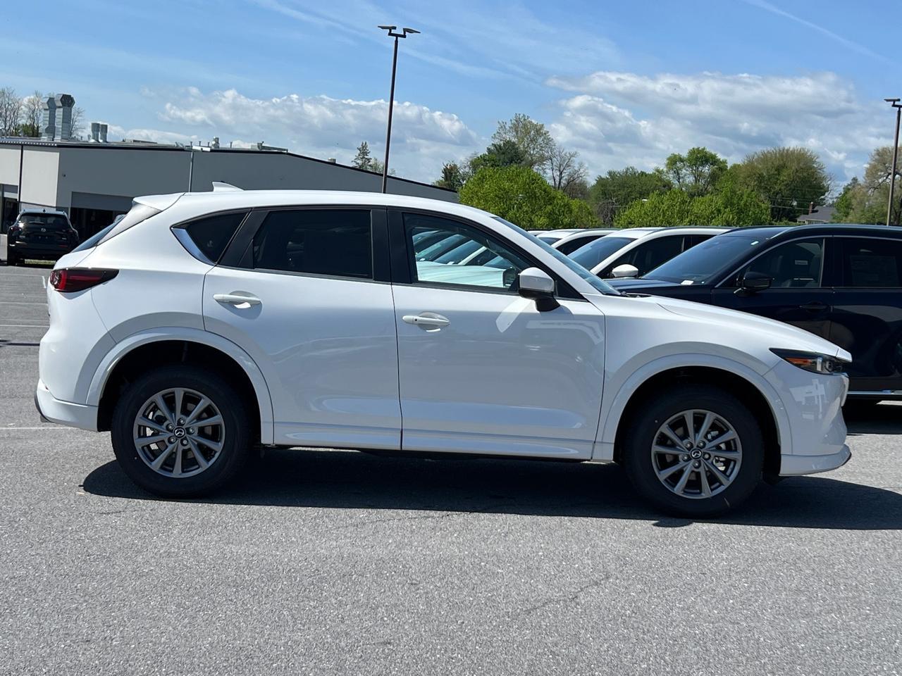 2025 MAZDA CX-5 2.5 S Preferred Package Hagerstown MD