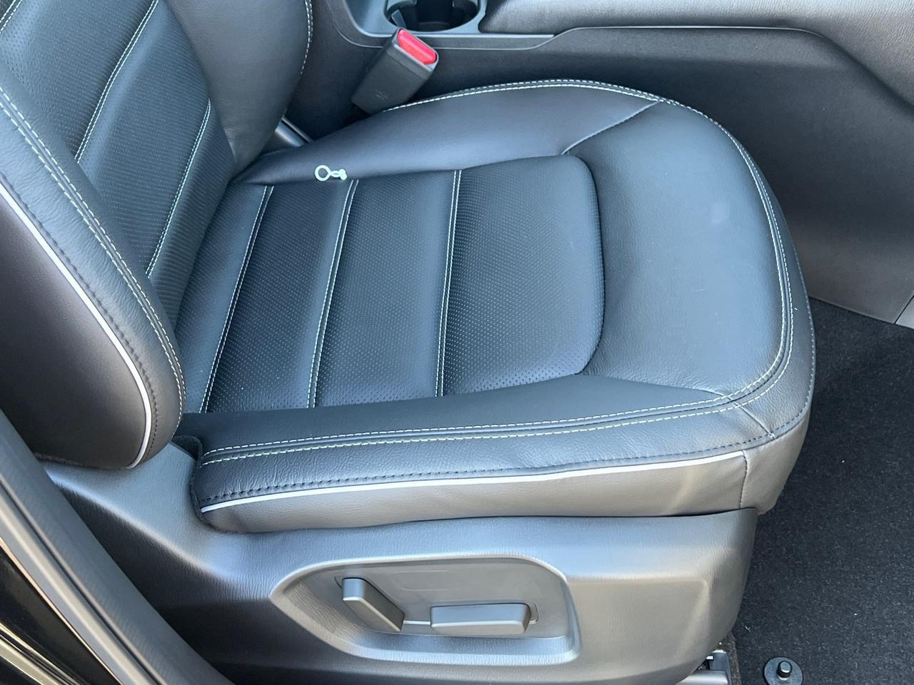 2025 MAZDA CX-5 2.5 S Preferred Package Hagerstown MD