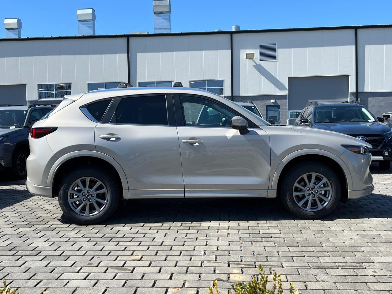 2025 MAZDA CX-5 2.5 S Preferred Package Hagerstown MD