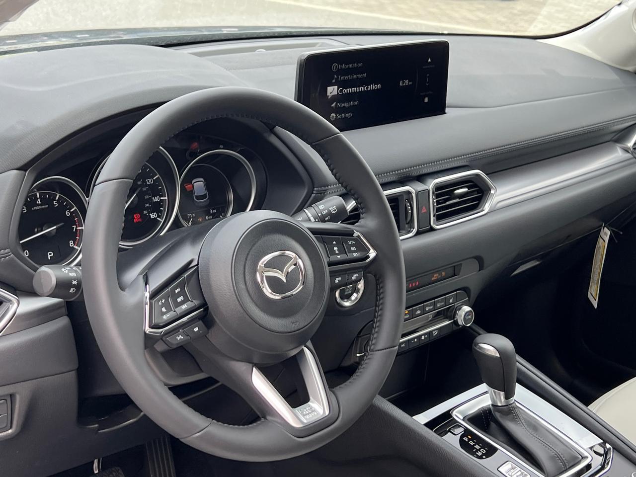 2025 MAZDA CX-5 2.5 S Preferred Package Hagerstown MD