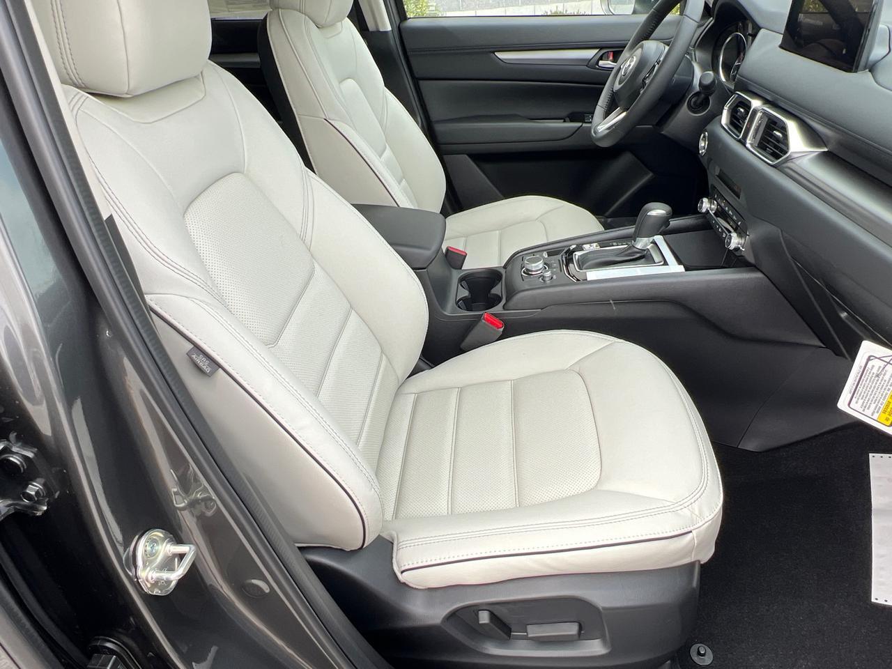 2025 MAZDA CX-5 2.5 S Preferred Package Hagerstown MD