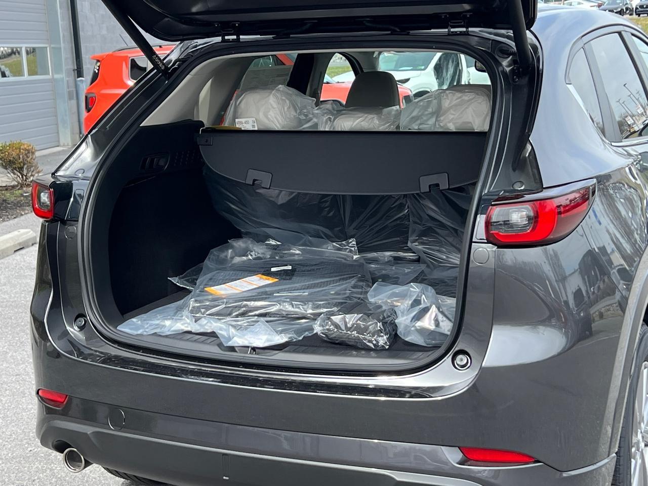 2025 MAZDA CX-5 2.5 S Preferred Package Hagerstown MD