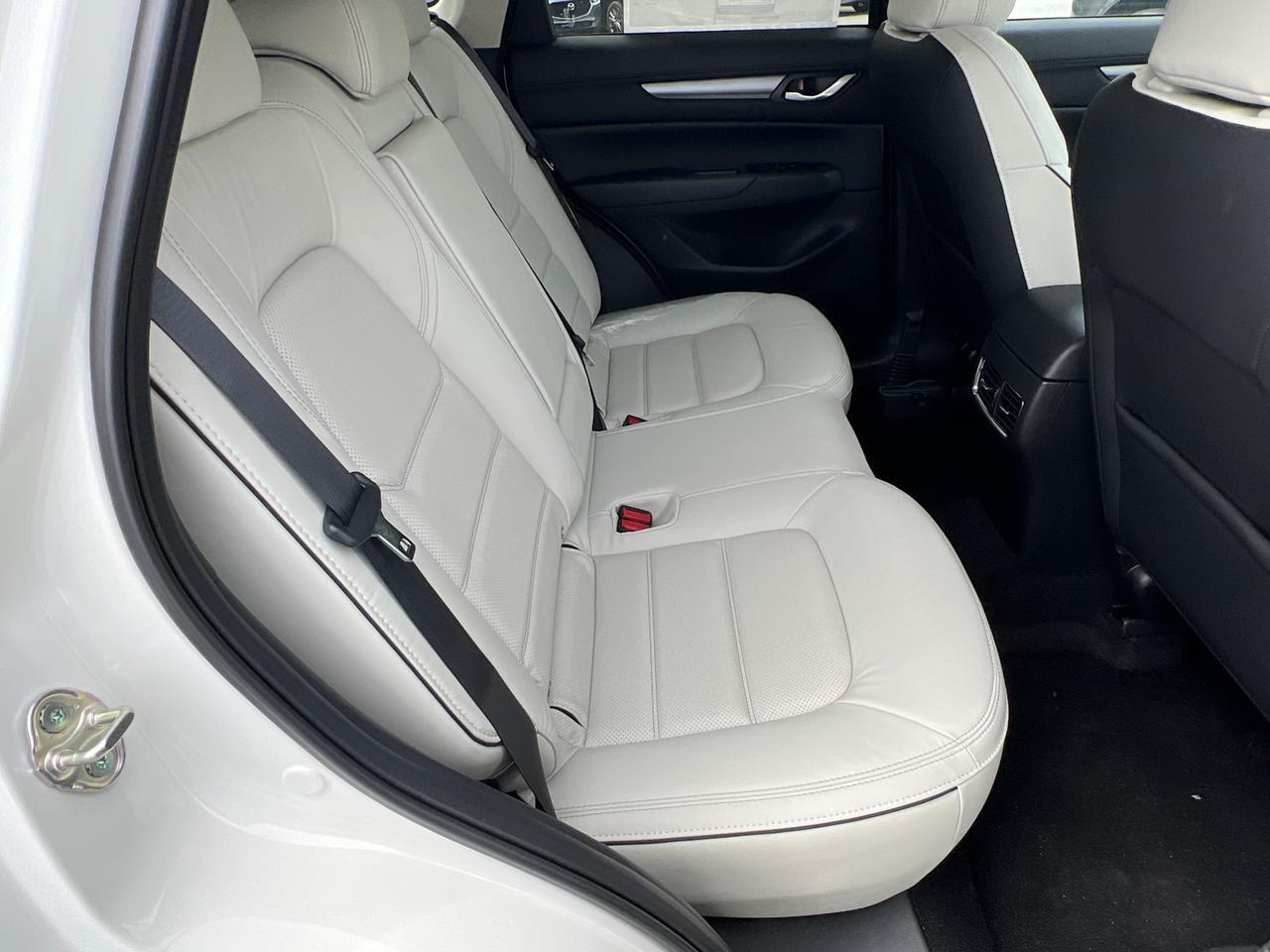 2025 MAZDA CX-5 2.5 S Preferred Package Hagerstown MD