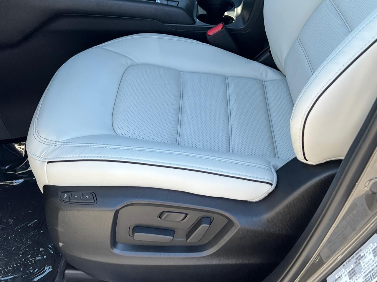 2025 MAZDA CX-5 2.5 S Preferred Package Hagerstown MD