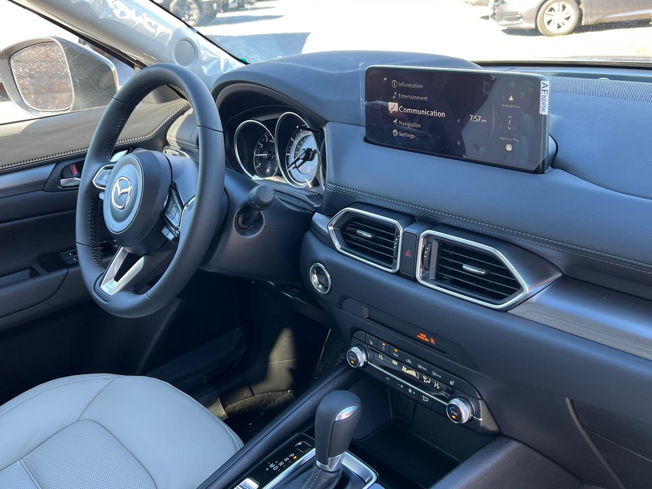 2025 MAZDA CX-5 2.5 S Preferred Package Hagerstown MD