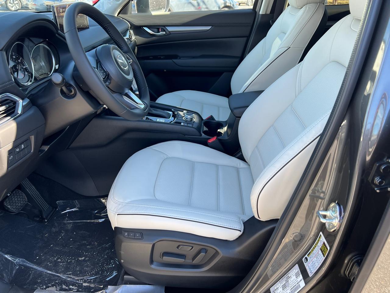 2025 MAZDA CX-5 2.5 S Preferred Package Hagerstown MD