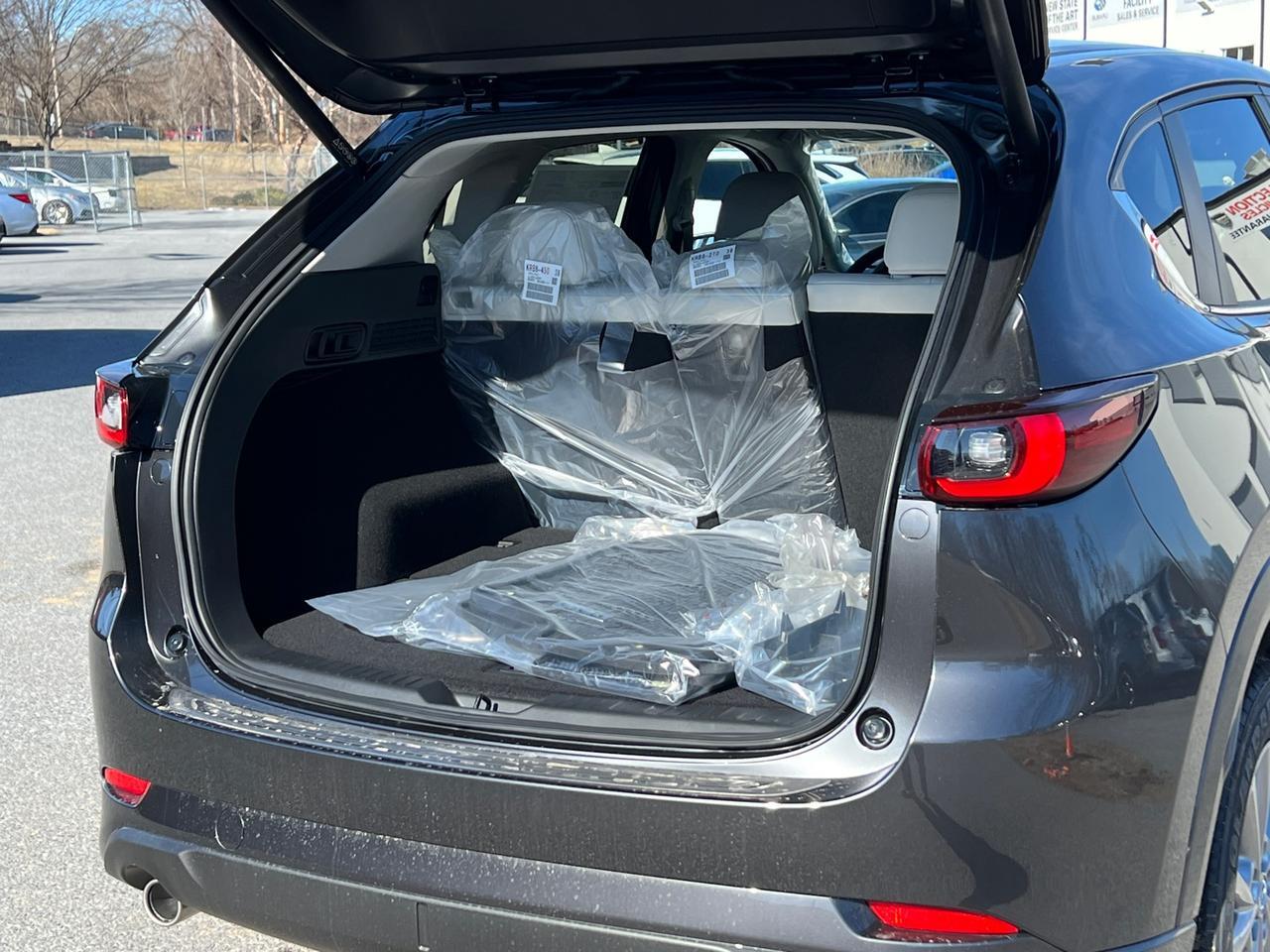 2025 MAZDA CX-5 2.5 S Preferred Package Hagerstown MD