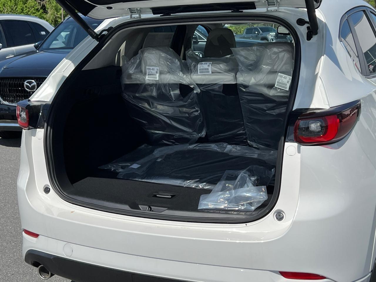 2025 MAZDA CX-5 2.5 S Preferred Package Hagerstown MD