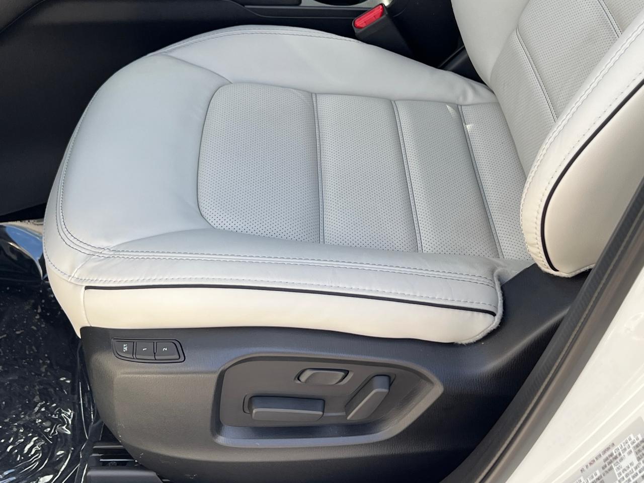 2025 MAZDA CX-5 2.5 S Preferred Package Hagerstown MD