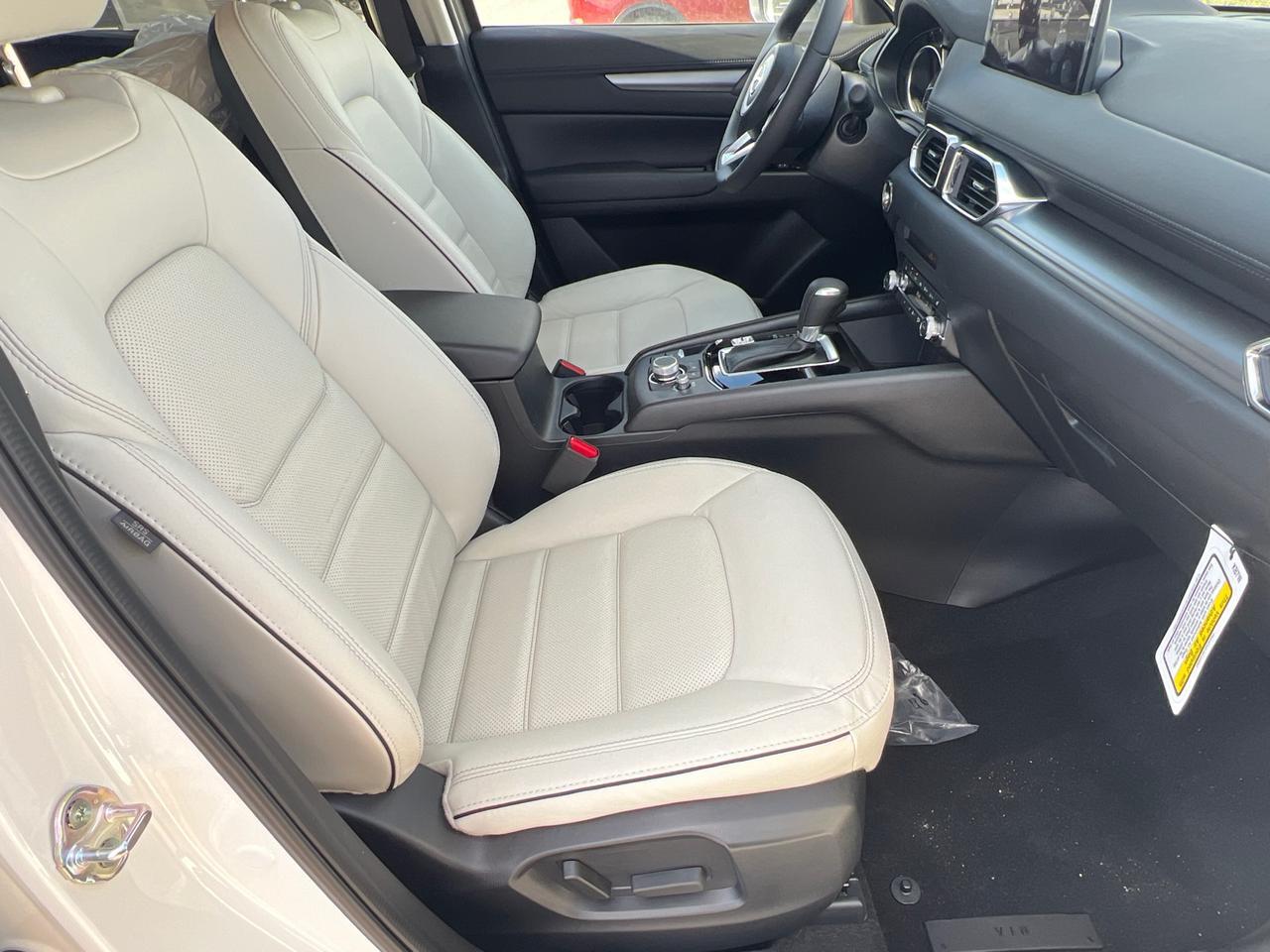 2025 MAZDA CX-5 2.5 S Preferred Package Hagerstown MD