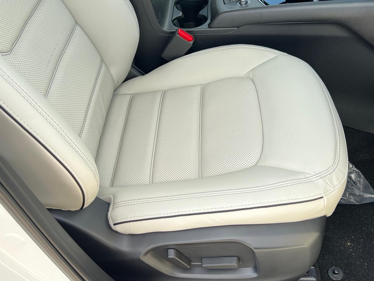 2025 MAZDA CX-5 2.5 S Preferred Package Hagerstown MD