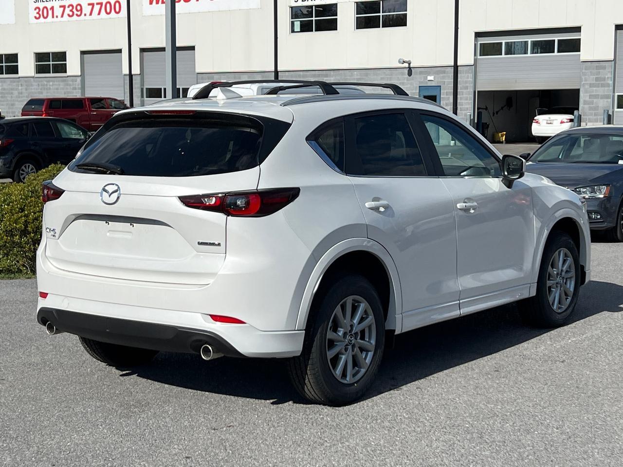 2025 MAZDA CX-5 2.5 S Preferred Package Hagerstown MD