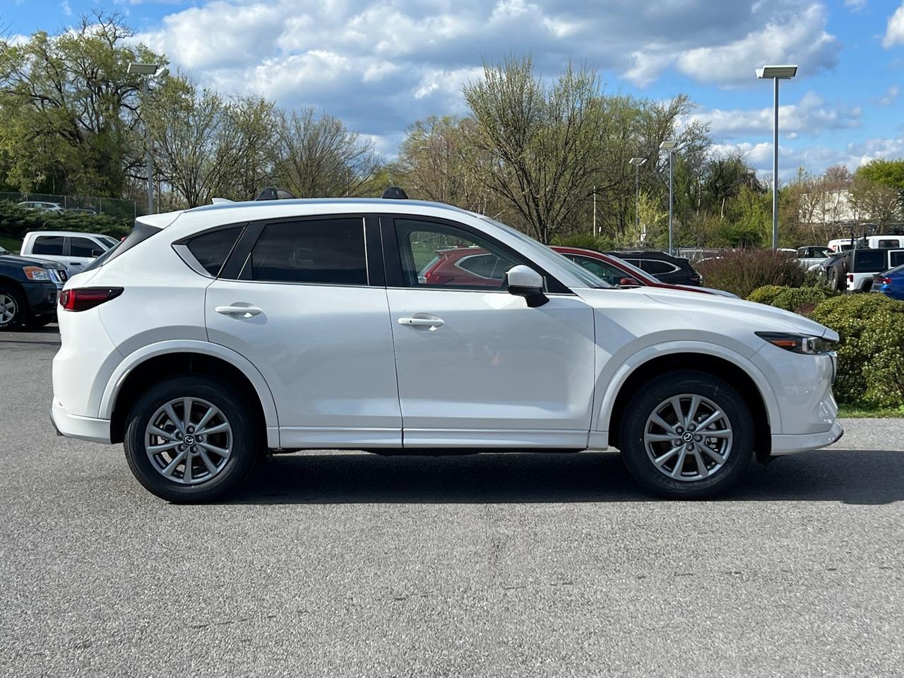 2025 MAZDA CX-5 2.5 S Preferred Package Hagerstown MD