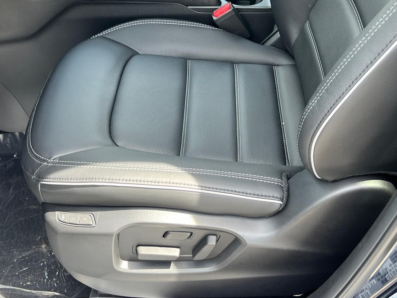 2025 MAZDA CX-5 2.5 S Preferred Package Hagerstown MD