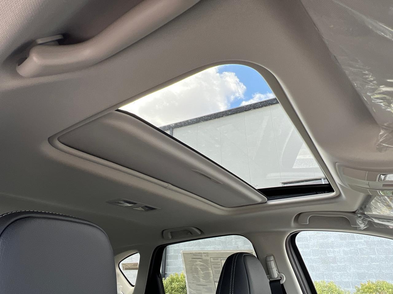 2025 MAZDA CX-5 2.5 S Preferred Package Hagerstown MD