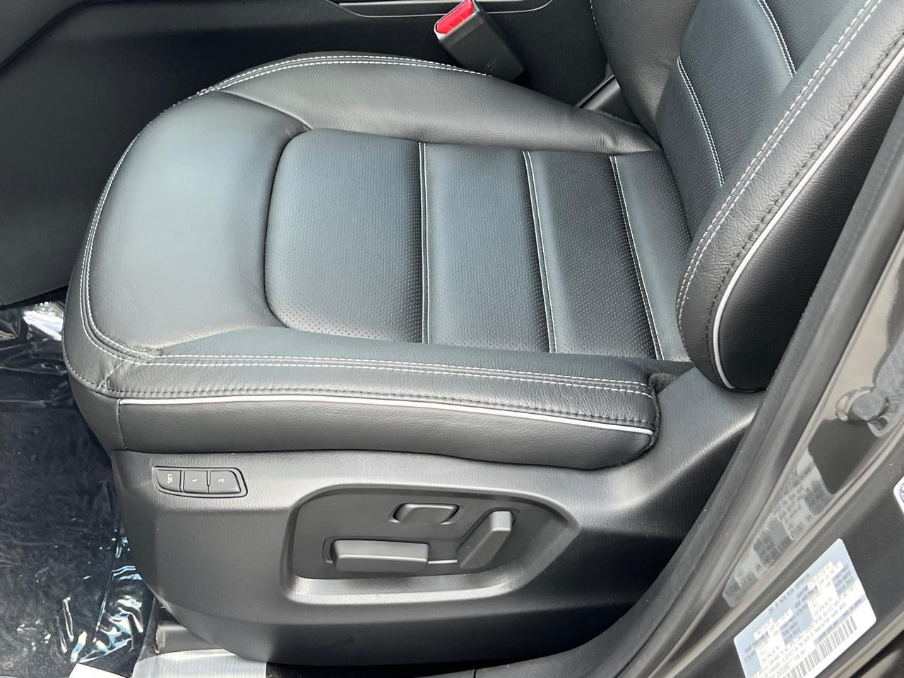 2025 MAZDA CX-5 2.5 S Preferred Package Hagerstown MD