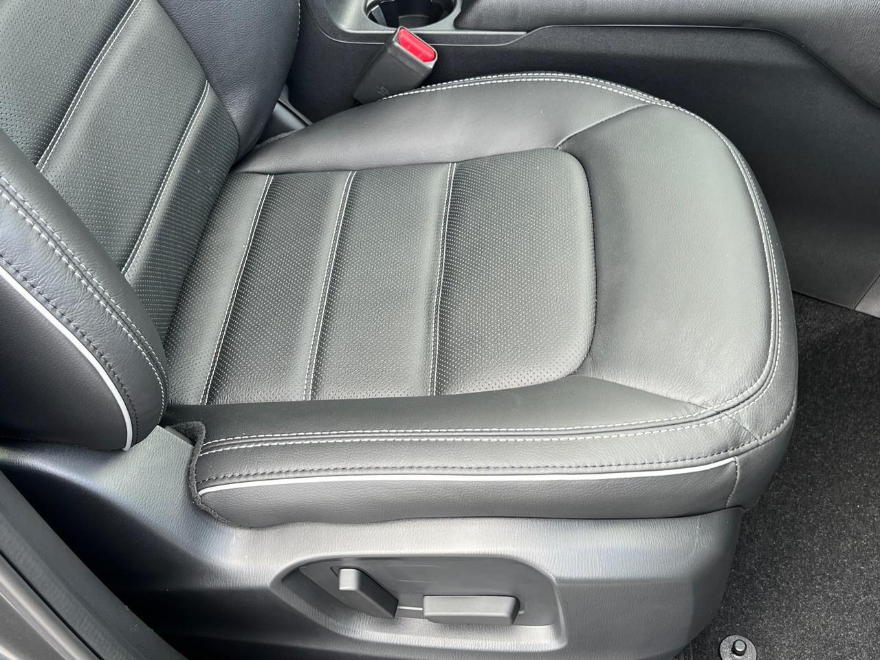 2025 MAZDA CX-5 2.5 S Preferred Package Hagerstown MD