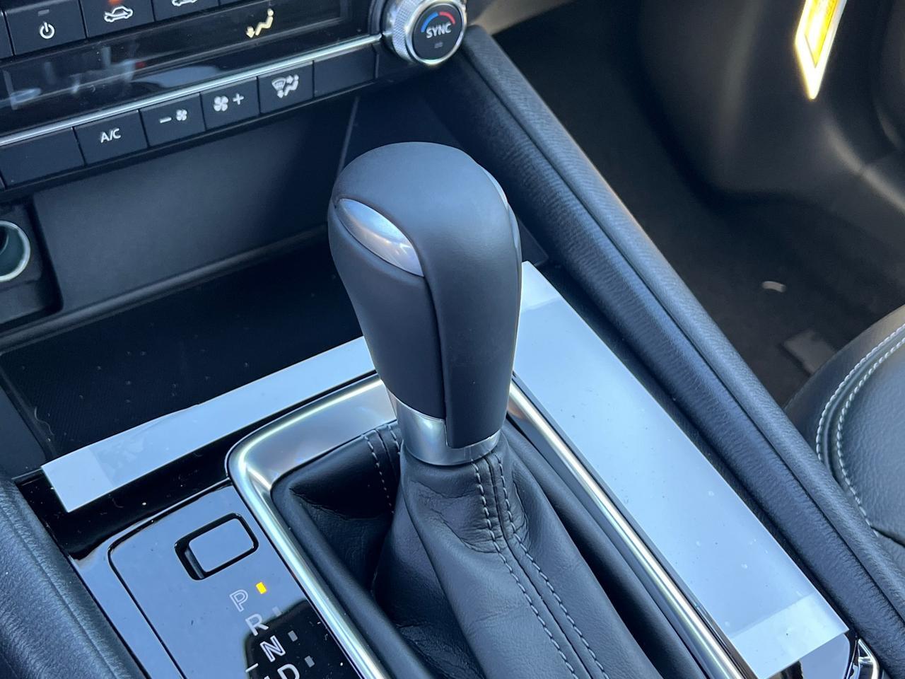 2025 MAZDA CX-5 2.5 S Preferred Package Hagerstown MD