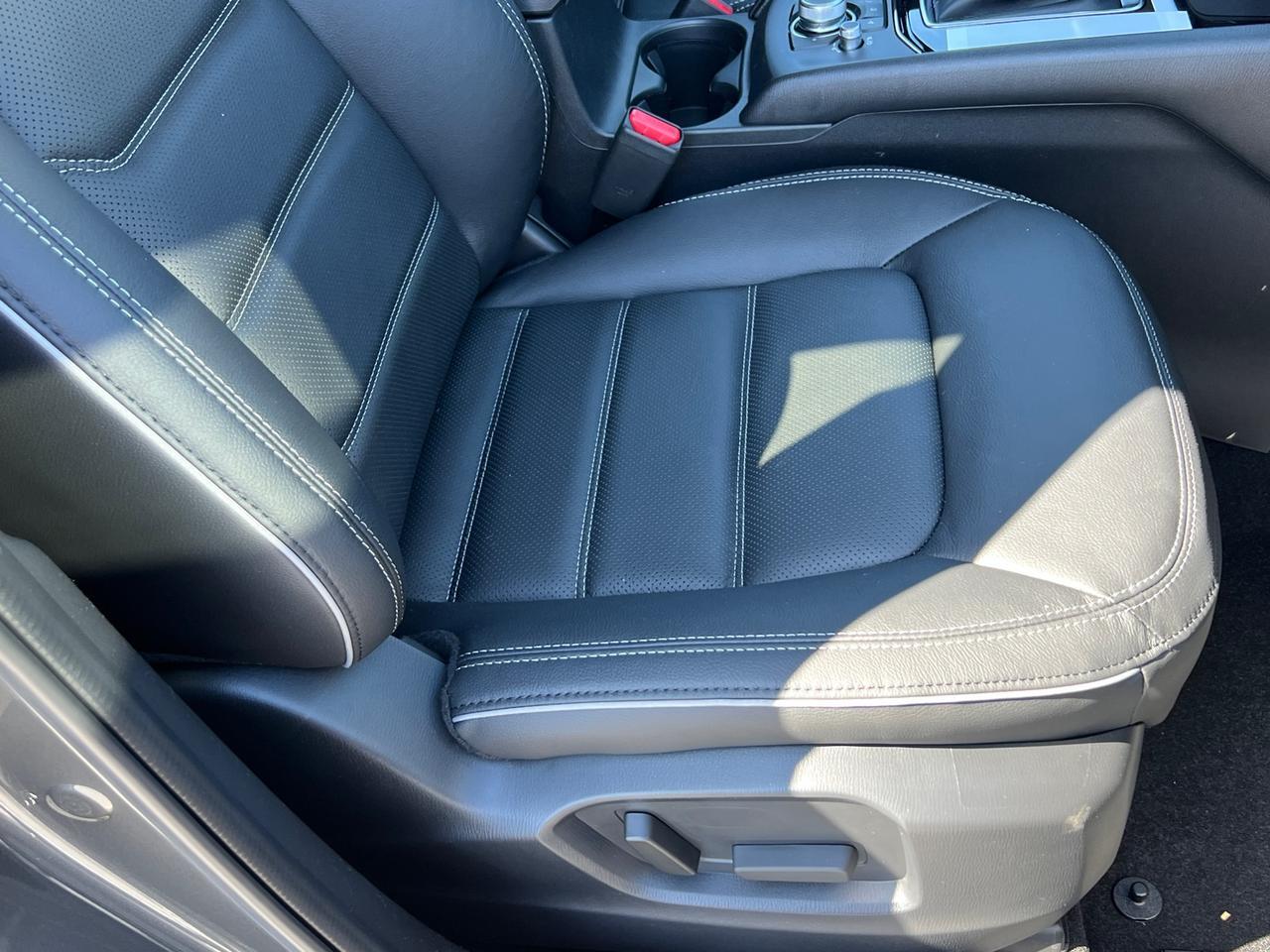 2025 MAZDA CX-5 2.5 S Preferred Package Hagerstown MD