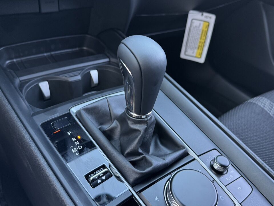 2025 MAZDA CX-50 2.5 S Preferred Package Hagerstown MD