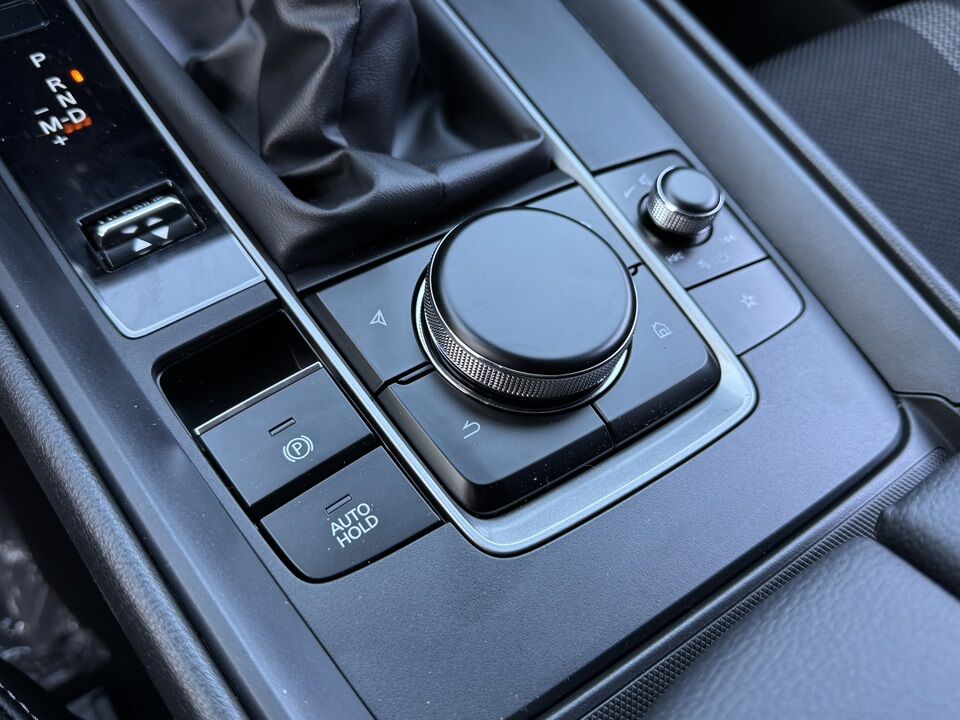 2025 MAZDA CX-50 2.5 S Preferred Package Hagerstown MD