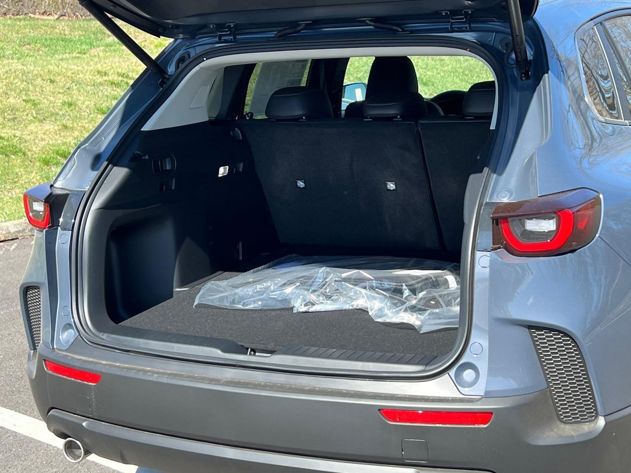 2025 MAZDA CX-50 2.5 S Premium Package Hagerstown MD