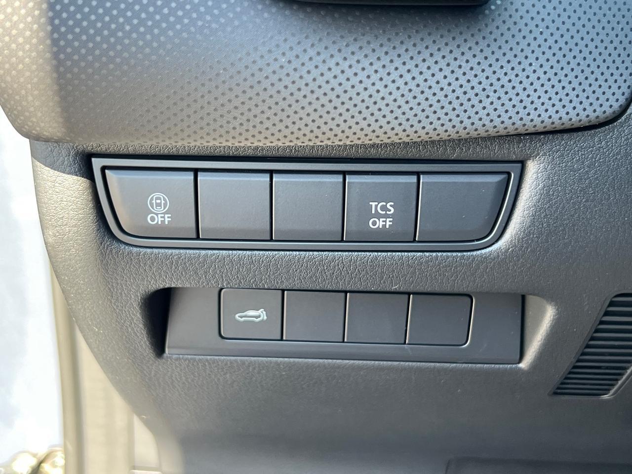 2025 MAZDA CX-50 2.5 S Premium Package Hagerstown MD