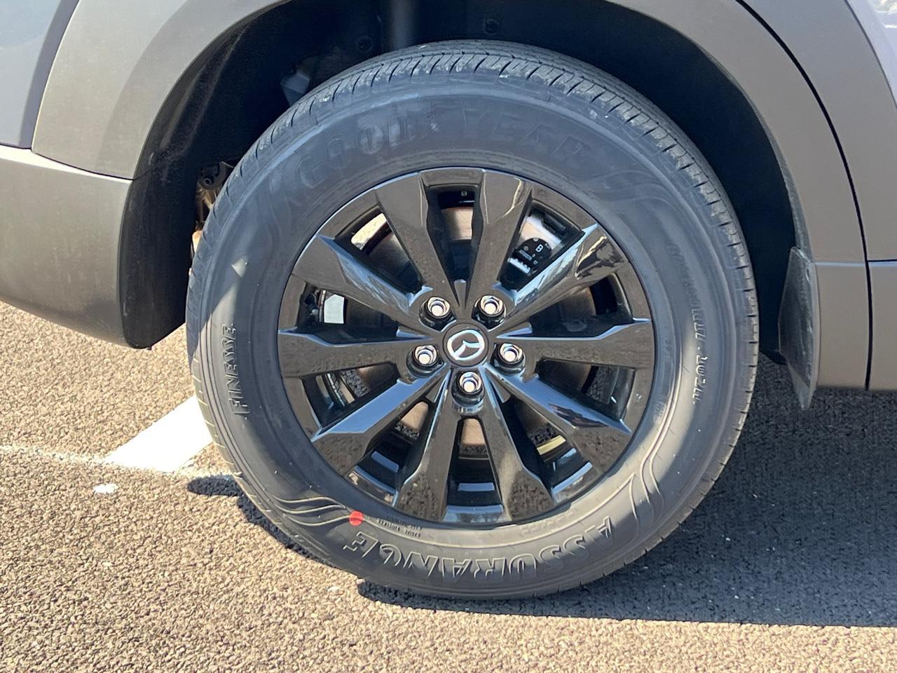 2025 MAZDA CX-50 2.5 S Premium Package Hagerstown MD