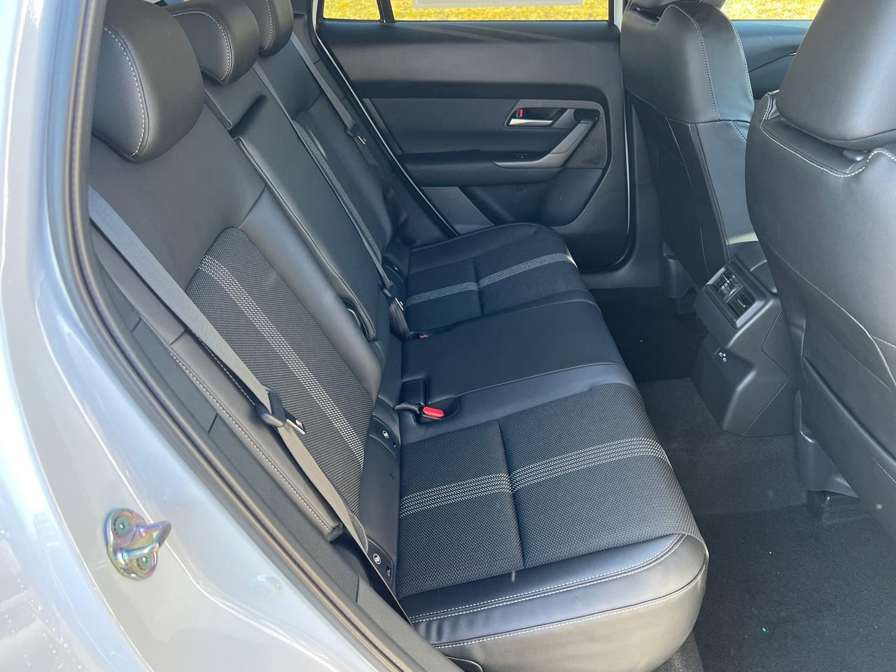 2025 MAZDA CX-50 2.5 S Premium Package Hagerstown MD