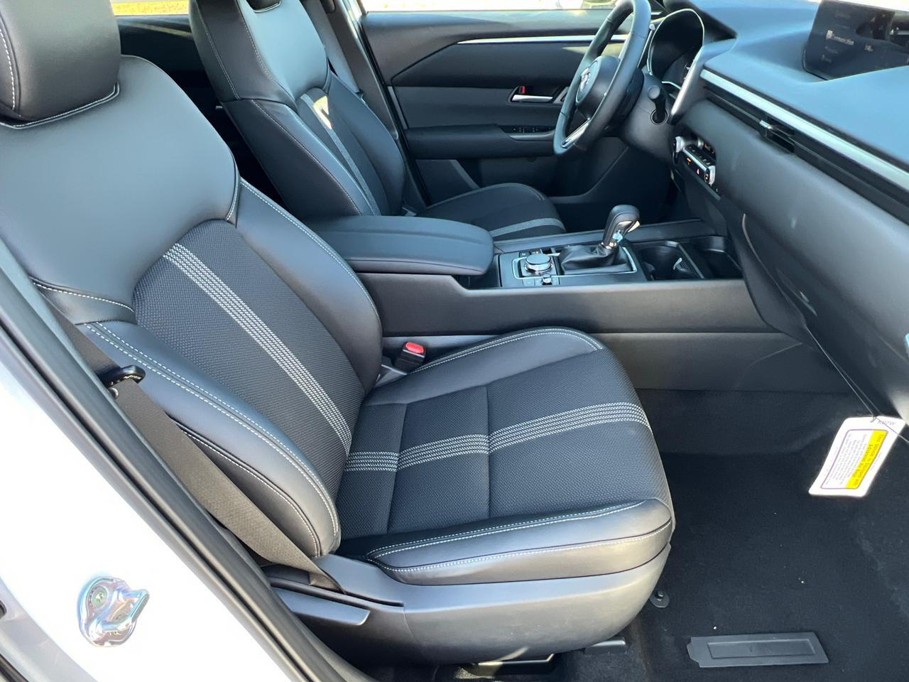 2025 MAZDA CX-50 2.5 S Premium Package Hagerstown MD