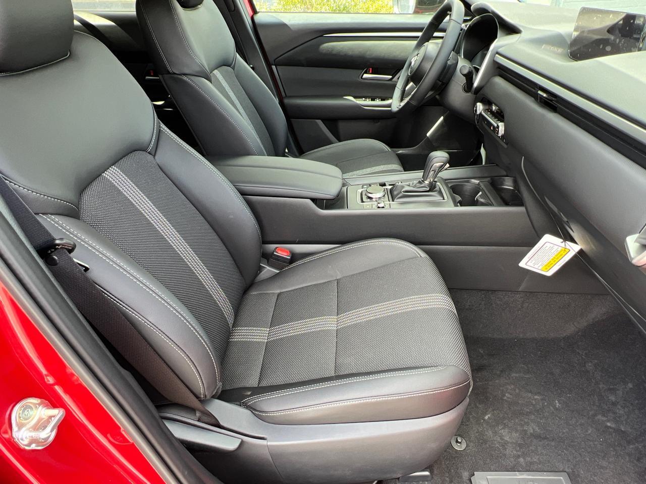 2025 MAZDA CX-50 2.5 S Premium Package Hagerstown MD