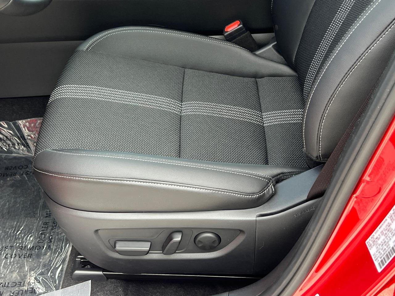 2025 MAZDA CX-50 2.5 S Premium Package Hagerstown MD